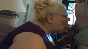Porno Fmm z niesamowitą Chloe Temple bardzo mokra cipka z Dogfart Network