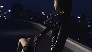 Handjob z cudowną Emmą mokre cipi Hix z Deep Lush