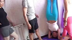 Film na pieska z uwodzicielską mokra cipka Nyomi Star z Hard X