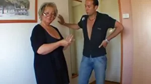Film z odwróconą kowbojką z cudowną Sofią cipy mokre Curly z MYLF